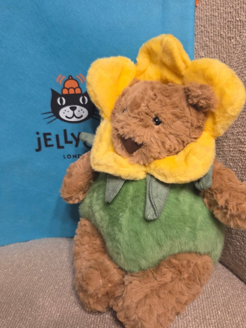 Jellycat Bartholomew Bear Daffodil Outfit Plush Teddy Bear BNWT